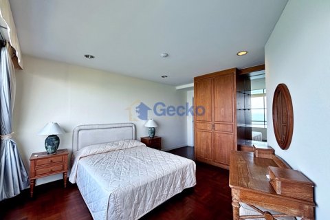 Condo in Pattaya, Thailand, 3 bedrooms № 197316 - photo 13