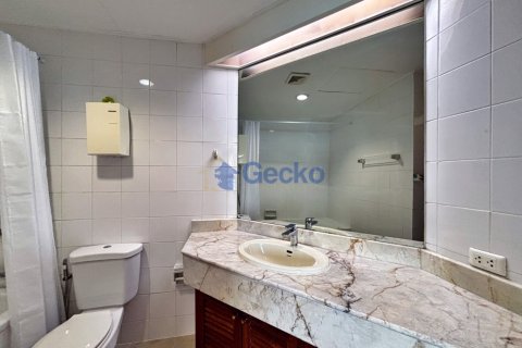 Condo in Pattaya, Thailand, 3 bedrooms № 197316 - photo 22
