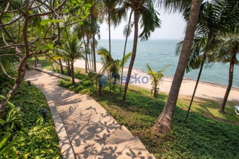 Condo in Pattaya, Thailand, 3 bedrooms № 197316 - photo 23