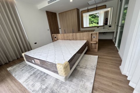 Duplex à Phuket, Thaïlande 3 chambres № 136250 - photo 14