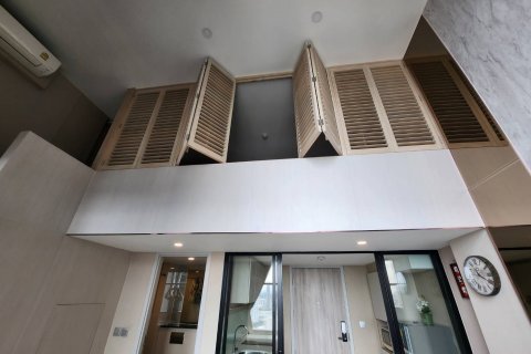 Студия в кондо в Сатхоне, Бангкок, Таиланд № 136253 - фото 4