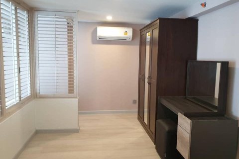 Студия в кондо в Сатхоне, Бангкок, Таиланд № 136253 - фото 7