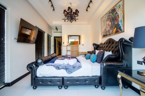 Вилла в Паттайе, Таиланд с 8 спальнями № 164130 - фото 28