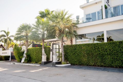 Вилла в Паттайе, Таиланд с 8 спальнями № 164130 - фото 7