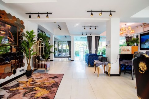 Вилла в Паттайе, Таиланд с 8 спальнями № 164130 - фото 18