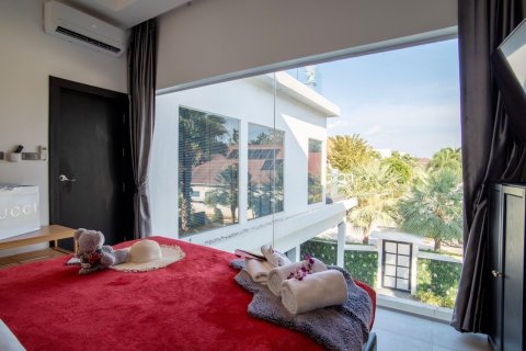 Вилла в Паттайе, Таиланд с 8 спальнями № 164130 - фото 30