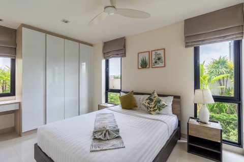 Villa in Phuket, Thailand 5 bedrooms № 164133 - photo 7