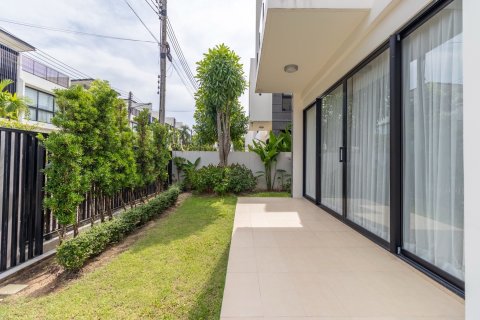 Villa in Phuket, Thailand 5 bedrooms № 164133 - photo 14