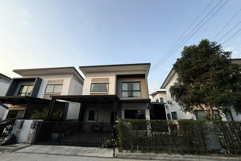 Maison à Ban Lam Luk Ka, Thaïlande 3 chambres № 167363