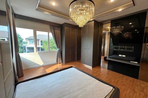 Maison à Thawi Watthana, Bangkok, Thaïlande 3 chambres № 167364 - photo 14