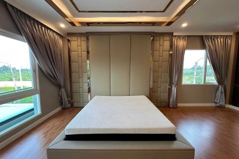 Maison à Thawi Watthana, Bangkok, Thaïlande 3 chambres № 167364 - photo 18