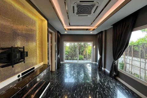 Maison à Thawi Watthana, Bangkok, Thaïlande 3 chambres № 167364 - photo 30