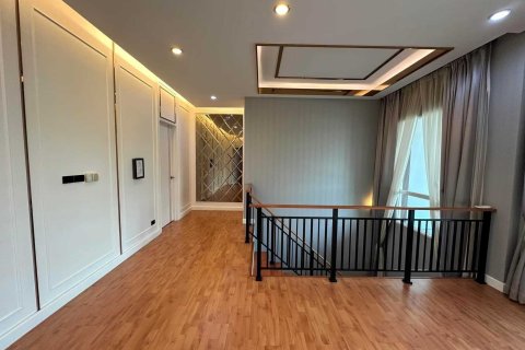 Maison à Thawi Watthana, Bangkok, Thaïlande 3 chambres № 167364 - photo 10