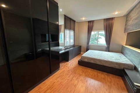 Maison à Thawi Watthana, Bangkok, Thaïlande 3 chambres № 167364 - photo 16