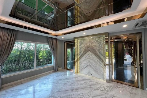 Maison à Thawi Watthana, Bangkok, Thaïlande 3 chambres № 167364 - photo 29