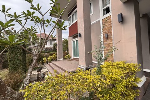 Maison à San Kamphaeng, Thaïlande 3 chambres № 167362 - photo 2