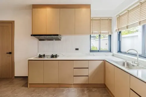 Maison à Chiang Mai, Thaïlande 4 chambres № 167365 - photo 9