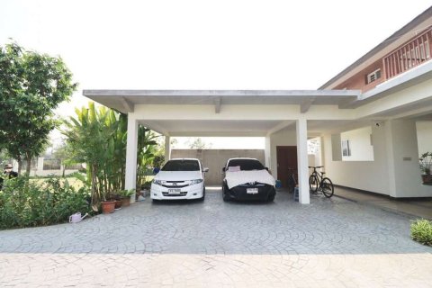 House in Chiang Mai, Thailand 4 bedrooms № 119955 - photo 14