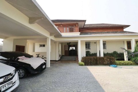 House in Chiang Mai, Thailand 4 bedrooms № 119955 - photo 13