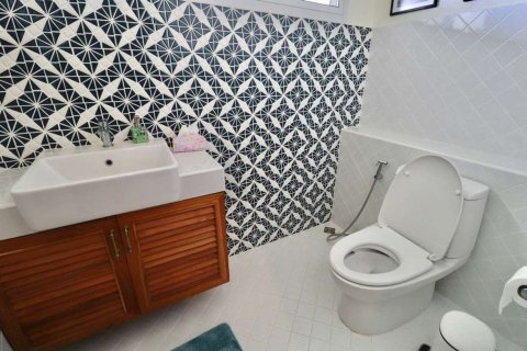 House in Chiang Mai, Thailand 4 bedrooms № 119955 - photo 25