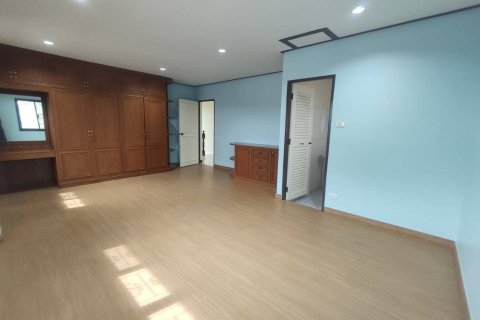 Maison à Khan Na Yao, Bangkok, Thaïlande 5 chambres № 147220 - photo 7