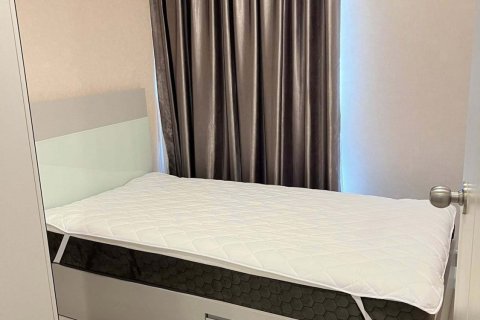 Condo in Din Daeng, Bangkok, Thailand, 2 bedrooms  № 170971 - photo 13