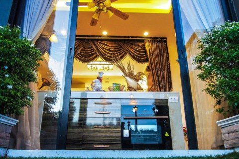 Дуплекс в Ваттхане, Бангкок, Таиланд с 5 спальнями  № 170972 - фото 21