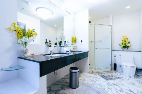 Дуплекс в Ваттхане, Бангкок, Таиланд с 5 спальнями  № 170972 - фото 17