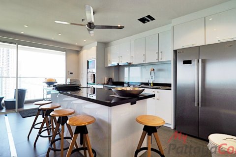 Кондоминиум с 3 спальнями в Банг Ламунге, Таиланд № 32599 - фото 2