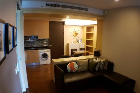 Кондоминиум с 2 спальнями в Бангкоке, Таиланд № 143586 - фото 1