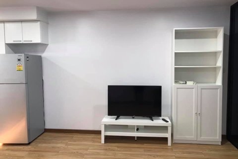 Кондоминиум с 1 спальней в Бангкоке, Таиланд № 143582 - фото 2