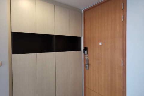 Кондоминиум с 1 спальней в Бангкоке, Таиланд № 143583 - фото 8