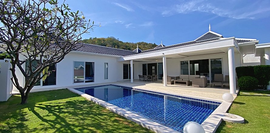 Villa à Hua Hin, Thaïlande 4 chambres № 205660