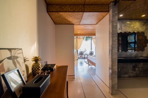 Villa in Pran Buri, Thailand 4 bedrooms № 205662 - photo 11