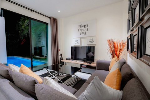 Villa in Hua Hin, Thailand 3 bedrooms № 205664 - photo 9