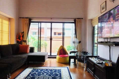 Haus in Pattaya, Thailand 4 Schlafzimmer № 223013 - Foto 3