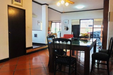 Haus in Pattaya, Thailand 4 Schlafzimmer № 223013 - Foto 5