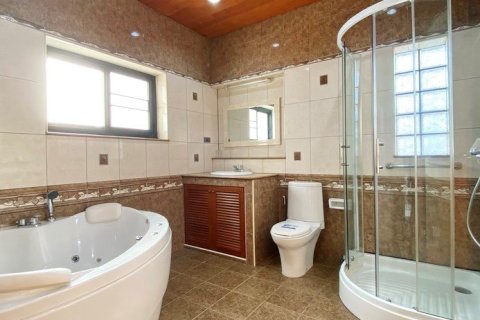 Haus in Pattaya, Thailand 4 Schlafzimmer № 223012 - Foto 12
