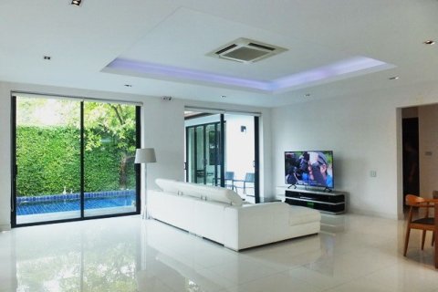 Haus in Pattaya, Thailand 4 Schlafzimmer № 223017 - Foto 3