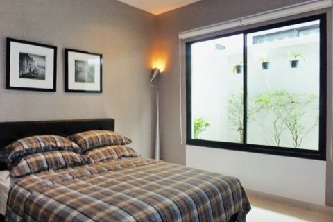 Haus in Pattaya, Thailand 4 Schlafzimmer № 223017 - Foto 13