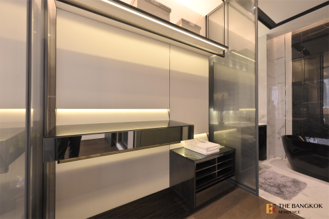 Condo in Bangkok, Thailand, 2 bedrooms № 186052 - photo 9