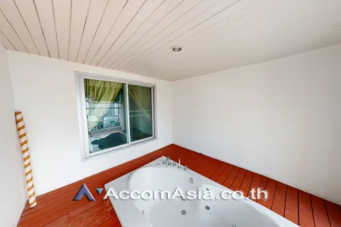 Duplex in Watthana, Bangkok, Thailand 2 Schlafzimmer № 215515 - Foto 6