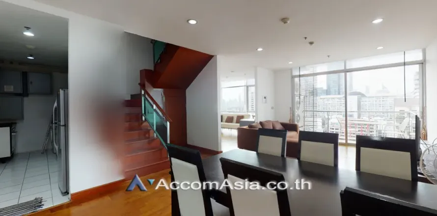 Duplex in Watthana, Bangkok, Thailand 2 Schlafzimmer № 215521