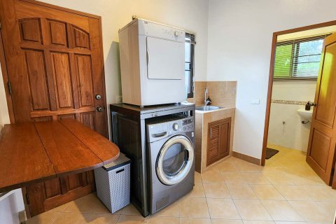 Villa in Chiang Mai, Thailand 5 bedrooms № 172503 - photo 30