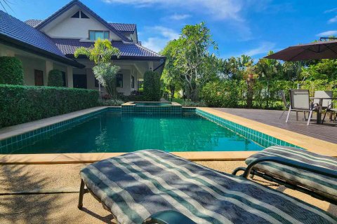 Villa in Chiang Mai, Thailand 5 bedrooms № 172503 - photo 6