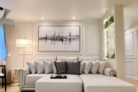 Кондоминиум с 2 спальнями в Ян Наве, Бангкок, Таиланд № 152804 - фото 2