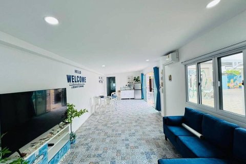 Duplex in Pattaya, Thailand 5 bedrooms № 152800 - photo 9