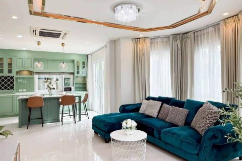 House in Phuket, Thailand 3 bedrooms № 152805 - photo 8