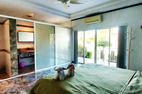 Villa in Klaeng, Thailand 3 bedrooms № 152801 - photo 17