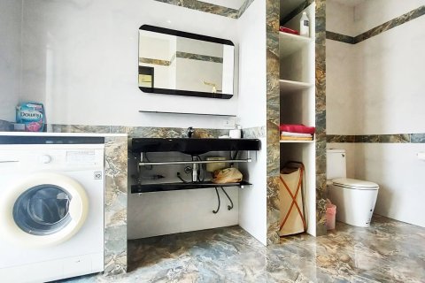 Villa in Klaeng, Thailand 3 bedrooms № 152801 - photo 23